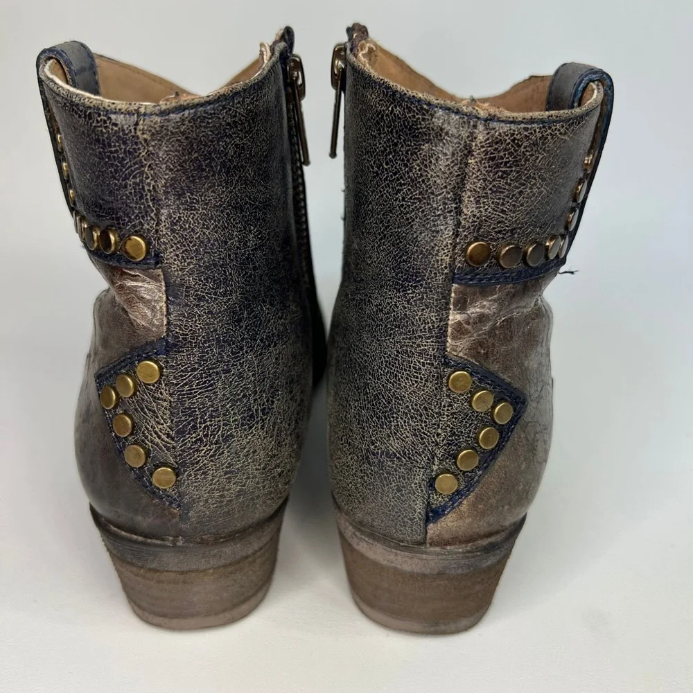 Circle G By Corral Q 5025 LD‎ BLUE STAR INLAY & STUDS ANKLE LEATHER BOOTS Size 7